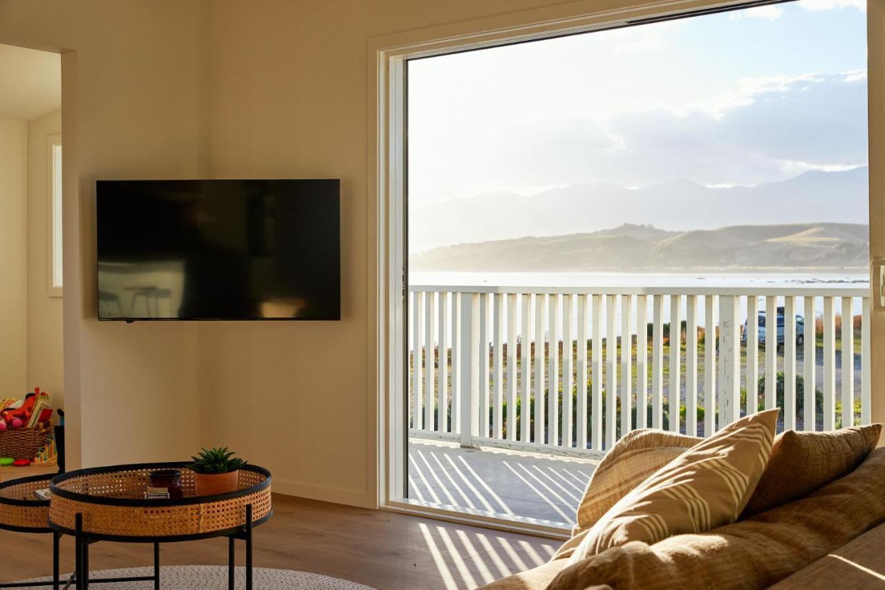 Moa Road Retreat - South Bay, Kaikoura Villa Exterior photo